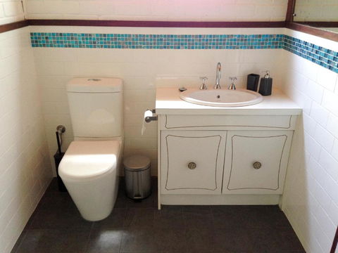 Base BnB - Darwin Holiday 2