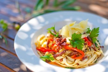 Olio Bello Lakeside Glamping - Darwin Holiday 4