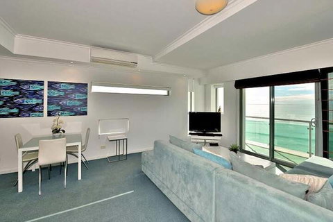 Sea Side 411 - Darwin Holiday 6