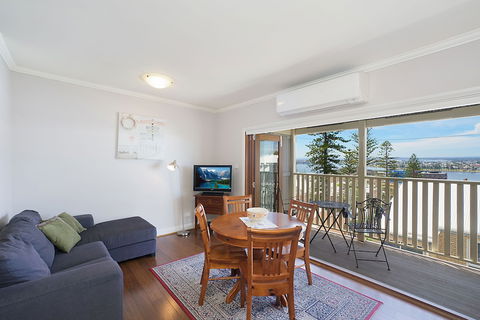 Newcastle Short Stay Apartments - Vista Apartment - Darwin Holiday 1