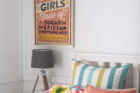 The Sampson - Orange - Darwin Holiday 5