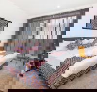 City Edge Dandenong Apartment Hotel - Darwin Holiday