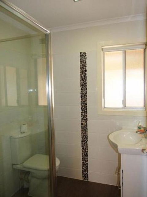 Royhaven Holiday Let - Darwin Holiday 6