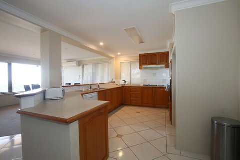 Sunsets At Seaquins - Darwin Holiday 7