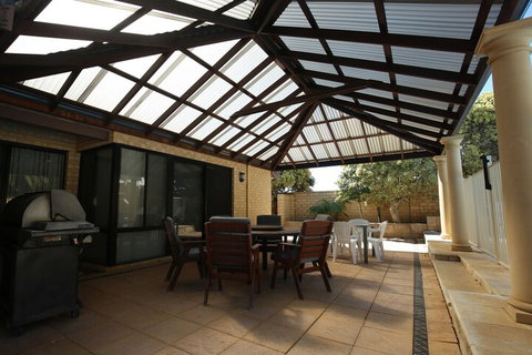 Sunsets At Seaquins - Darwin Holiday 3