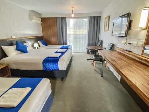 Snow Season Motor Inn - Darwin Holiday 6