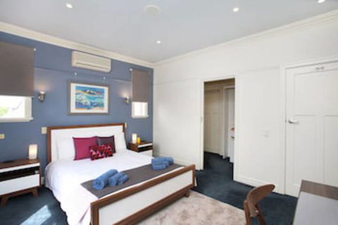 Little St Kilda - Darwin Holiday 0