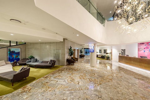 Eatons Hill Hotel - Darwin Holiday 3