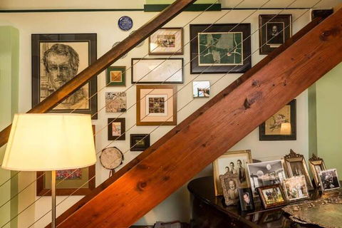 Historic Cottage - Darwin Holiday 2