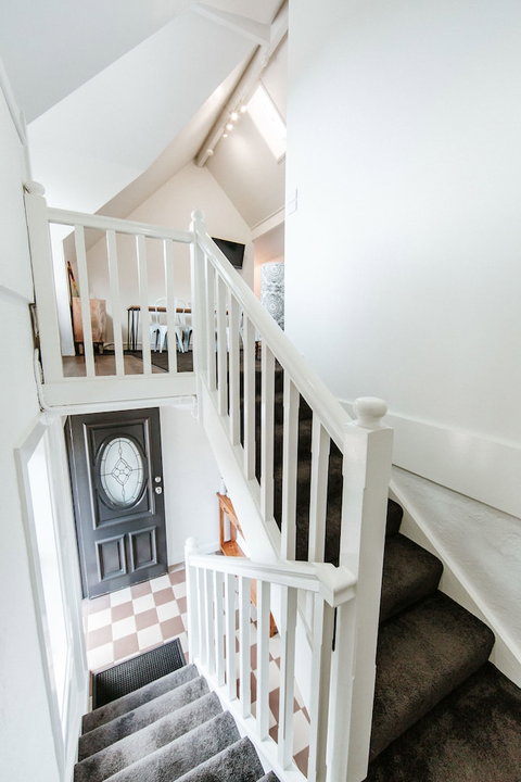 The Berry Inn - Darwin Holiday 1