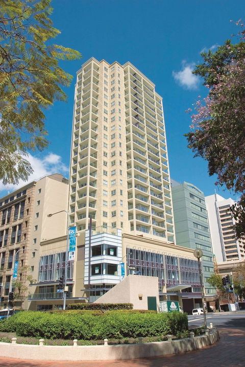 Oaks Brisbane Lexicon Suites - Darwin Holiday 0