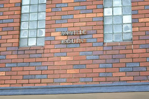 Anville Court - Darwin Holiday 1