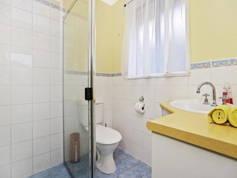 Lakeside Encounter Bay - Darwin Holiday 0