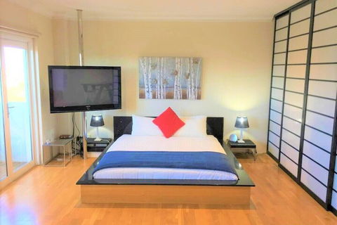 Colin St. Apartment - Darwin Holiday 3