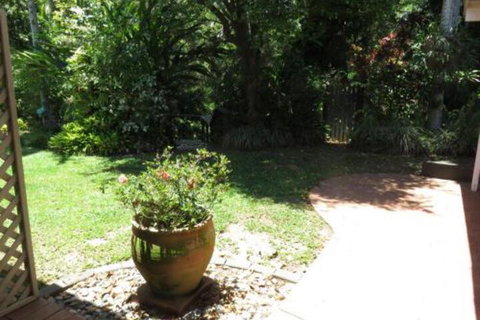 Palm Cove Rainforest Cottage - Darwin Holiday 2