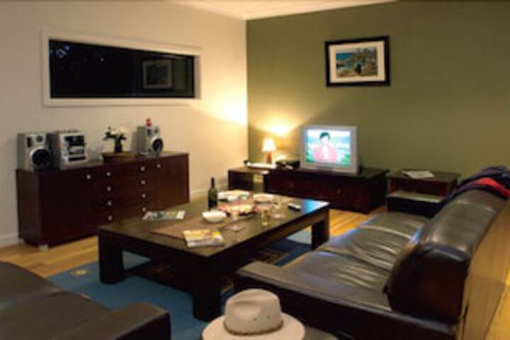 Limeburners Creek NSW Darwin Holiday