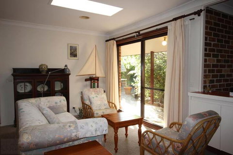 Rosella Retreat - Darwin Holiday 3