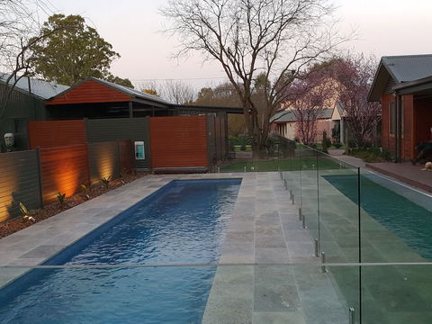 Irongate Studio - Darwin Holiday 1