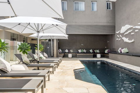 Byron Bay Hotel & Apartments - Darwin Holiday 4