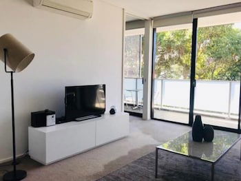 Wyndel Help Street - Darwin Holiday 4