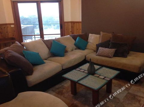 Peace & Tranquility With An Ocean View - Darwin Holiday 5