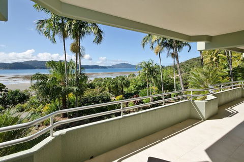Beach Front Lagoon Lodge Apartments - Darwin Holiday 1