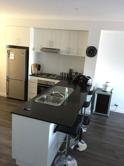 Falcon Bay 4x4 Townhouse - Darwin Holiday 2