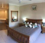 Huge House on the Grand Canal - Darwin Holiday