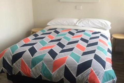 Tread Harcourt - Darwin Holiday 3