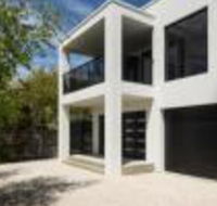 Pearl Hawley Beach - Darwin Holiday