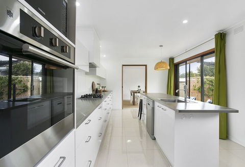 Fairhills - Beautifully Styled - Darwin Holiday 1