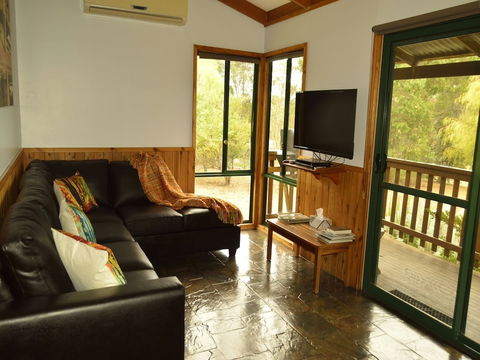 Diamond Forest Farm Stay - Darwin Holiday 2