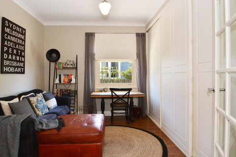 Lindas Cottage At The Hunter - Darwin Holiday 5