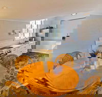 Downtime - Darwin Holiday