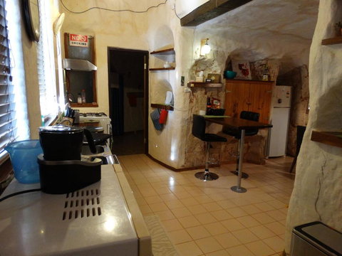 Dinky Dis Dugout - Darwin Holiday 4