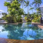 Cairns Luxury Seafront Apartment - Darwin Holiday 0