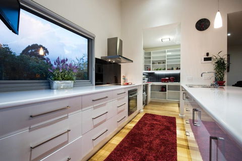 Azura - Darwin Holiday 3