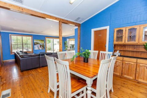 Best Central House â€“ Sleeps 11 - Darwin Holiday 0