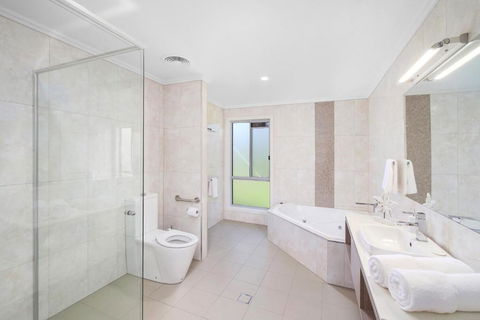 Ironbark Villa 4 - Darwin Holiday 1
