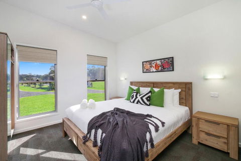 Ironbark Villa 6 - Darwin Holiday 2