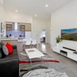 Ironbark Villa 6 - Darwin Holiday 0