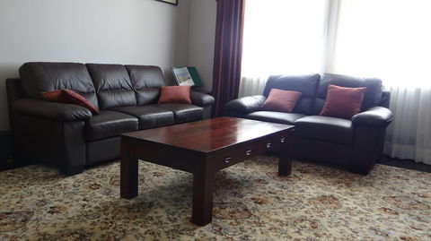 Byron Bay Cottages - Darwin Holiday 2