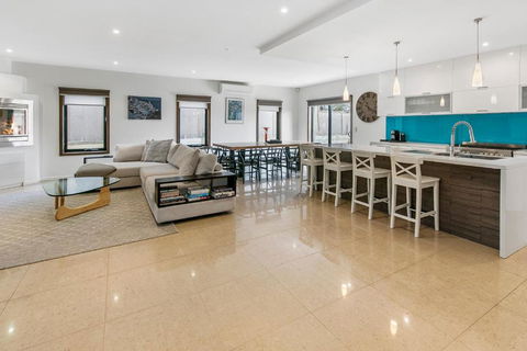 Grand Valley Vista - Darwin Holiday 3