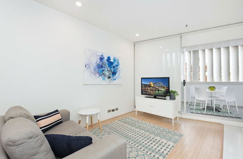 TT302 Darlinghurst Sydney Studio - Darwin Holiday 5