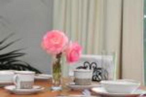 Clifton Gardens Bed & Breakfast Orange - Darwin Holiday 0