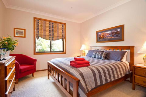 Clifton Gardens Bed & Breakfast Orange - Darwin Holiday 5