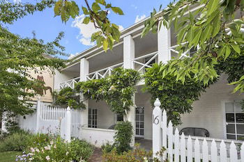 Lake Daylesford Apartments 6 - Darwin Holiday 0