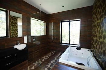 Nahmahlu - Darwin Holiday 5