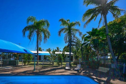 Ash's Holiday Units & Cafe - Darwin Holiday 5