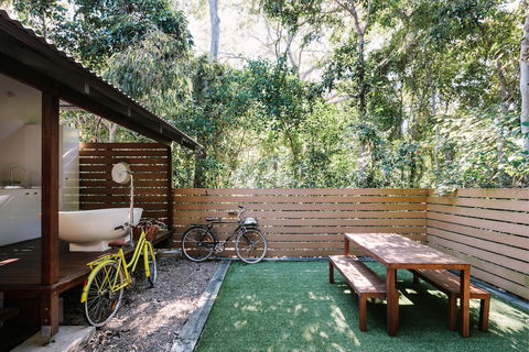 The Little Bush Hut - Darwin Holiday 3